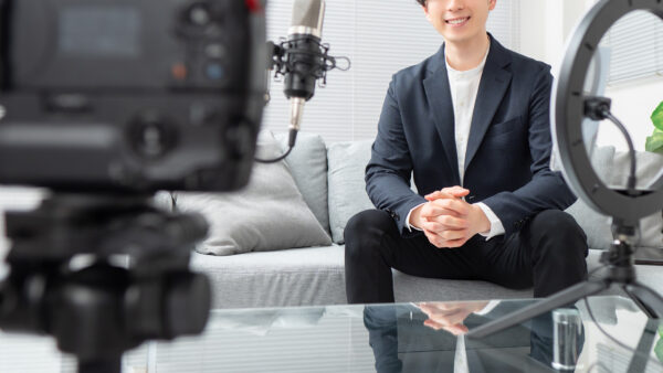インタビュー｜インタビュー動画ってどんなメリットがあるの？　作成時に意識すべきポイントとは？